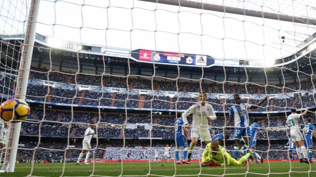 Desastre no Bernabéu:
Real Madrid 7 - <a href="/RCDeportivo/">RC Deportivo</a> 1
O Dépor, só 1 dos últimos 15 ptos