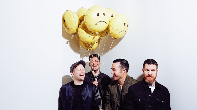 Top 40 Radio: Fall Out Boy's 'Hold Me Tight Or Don't' No. 37 (⬆️ from No. 44 last week)