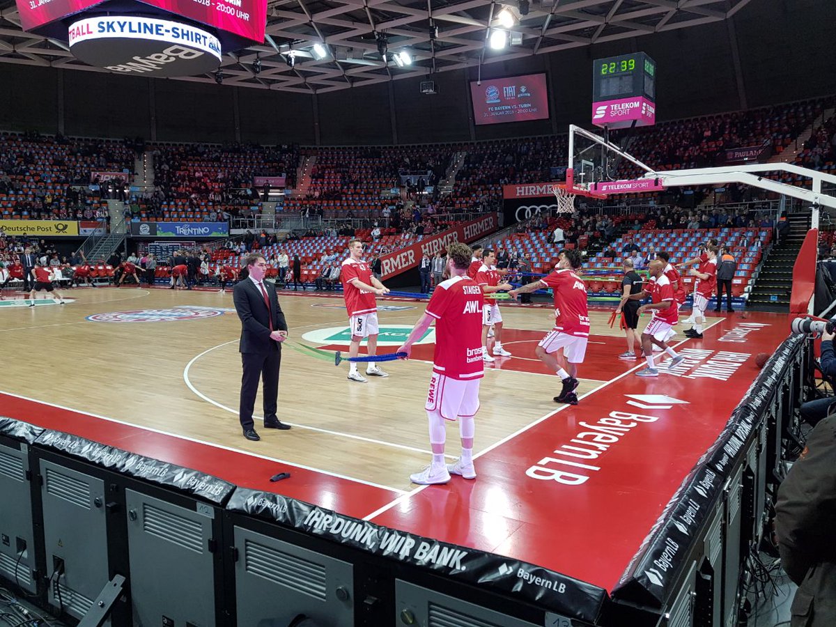 MWolfschmitt's tweet photo. @BroseBamberg So, auf geht's Jungs! Heute klappts mit dem Auswartssieg! #fcbbro https://t.co/KRWb5TQbE6