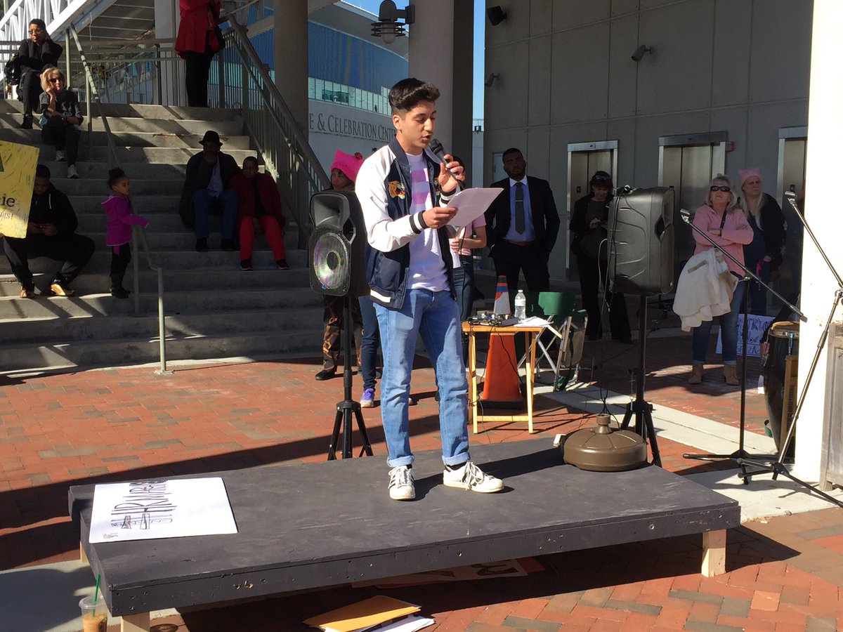 TheAmirVera's tweet photo. Francisco Perez, a Princess Anne HS Student and a dreamer, said: “As men, I believe it is our job to do what we can so that women are free from prejudice and any injustice.” https://t.co/IWOAk9xqXn