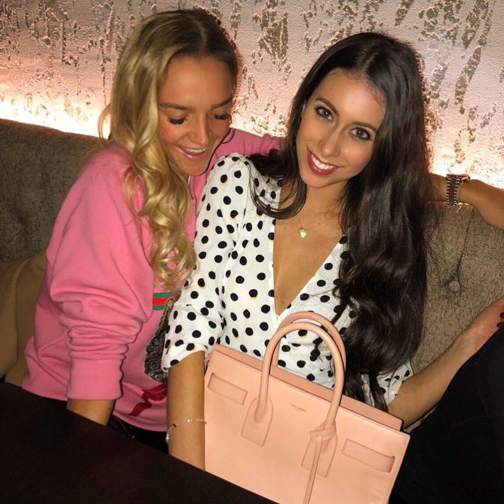 Margaritas and Churros with my @TaraRoseDavies <a href="/peyotitolondon/">Peyotito Restaurant</a> 🥑🌮🍸 #girlsnight