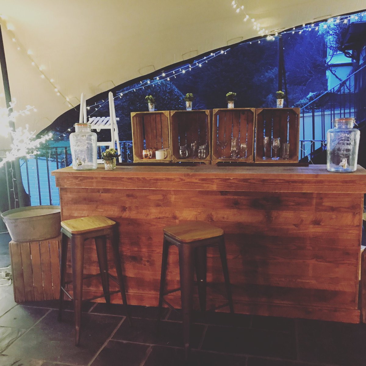 We had a lovely day at @the_bingham_weddings_ today for their wedding fair. We love showing off our vintage wooden bar and accessories! #VintageBar #VintageLadder #TinBaths #MasonJars #CopperMugs #KilnerDispensers #Stools #StainlessSteelMugs #AppleCrates #EventProfs #Weddings