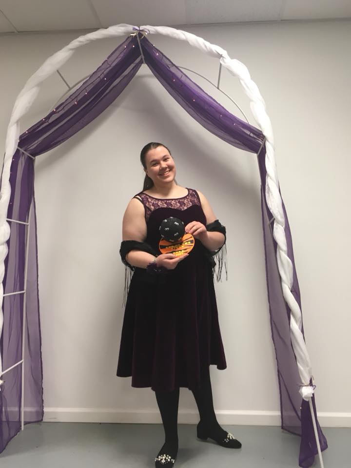 bombegranate87's tweet image. Prom pics! I only went to one prom in high school, and didn't get any photos taken, so here are my first ones ever! With my wives, and with an award! #ovrg #rollerderby #awardsbanquet