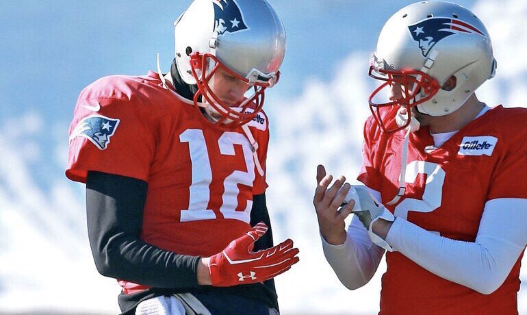NFLMemes's tweet photo. Tom Brady will start today despite injuring thumb by getting a paper cut flipping through the Jaguars playbook https://t.co/HYRbV6fm86