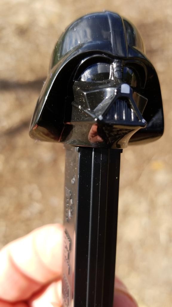 darth vader large pez dispenser