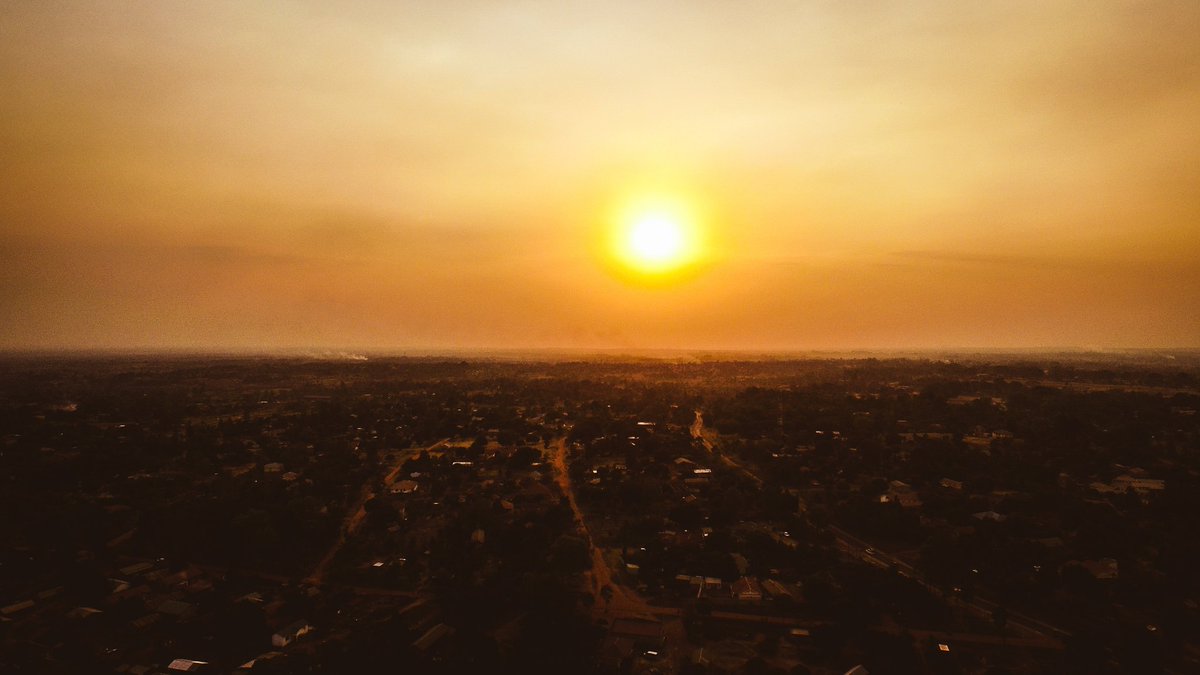 DronesUganda's tweet photo. The sunset in gulu town. What a sight.
@ugaviationsch @Tourismuganda @Mukulaa #PearlOfAfrica https://t.co/2ucl9By2OP