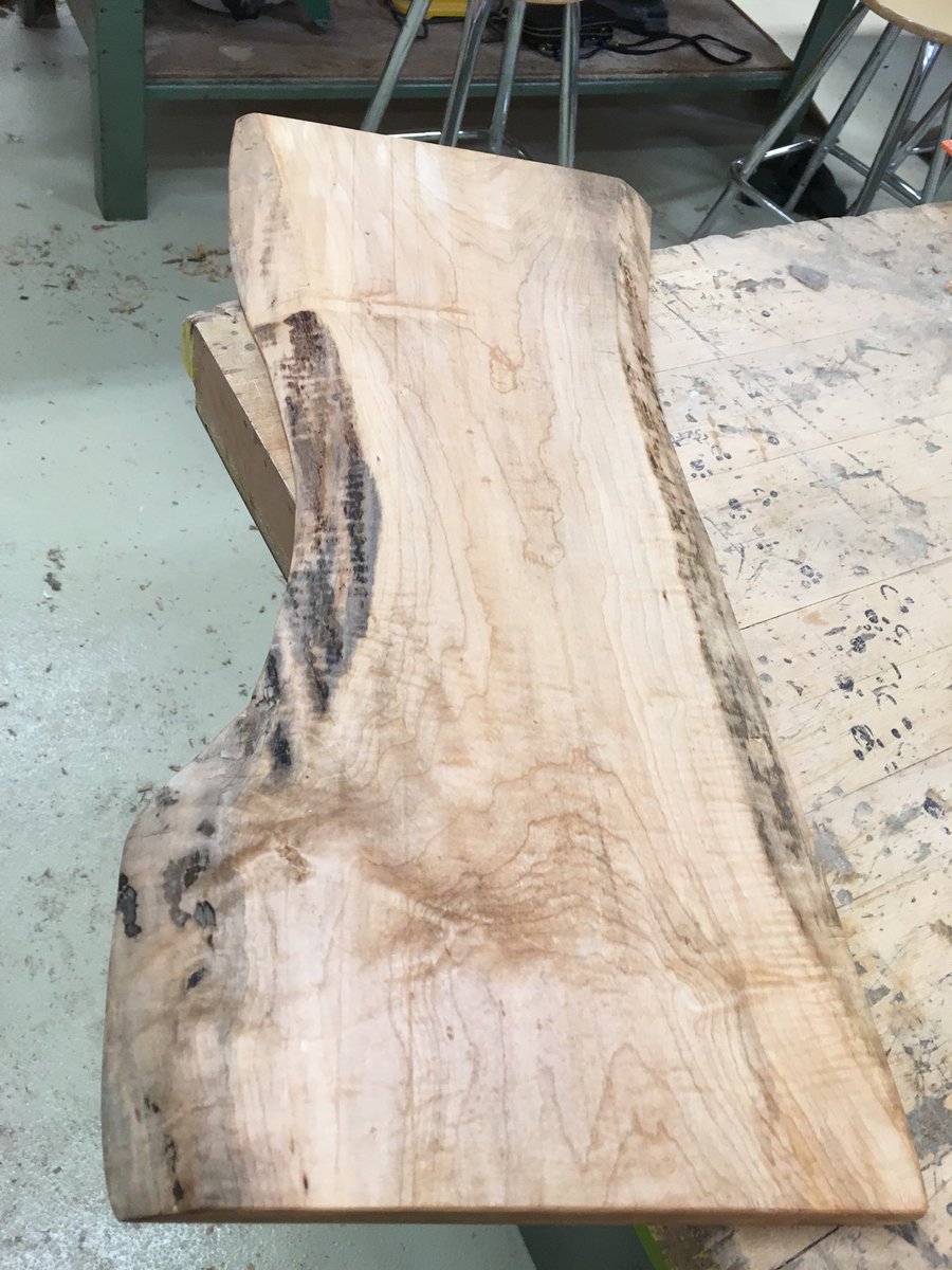 Oakvillegreen's tweet photo. Works in progress & final products! Capturing CO2 never looked so good! #urbanwood @townofoakville #QEPCCC https://t.co/70M0QCWqcc