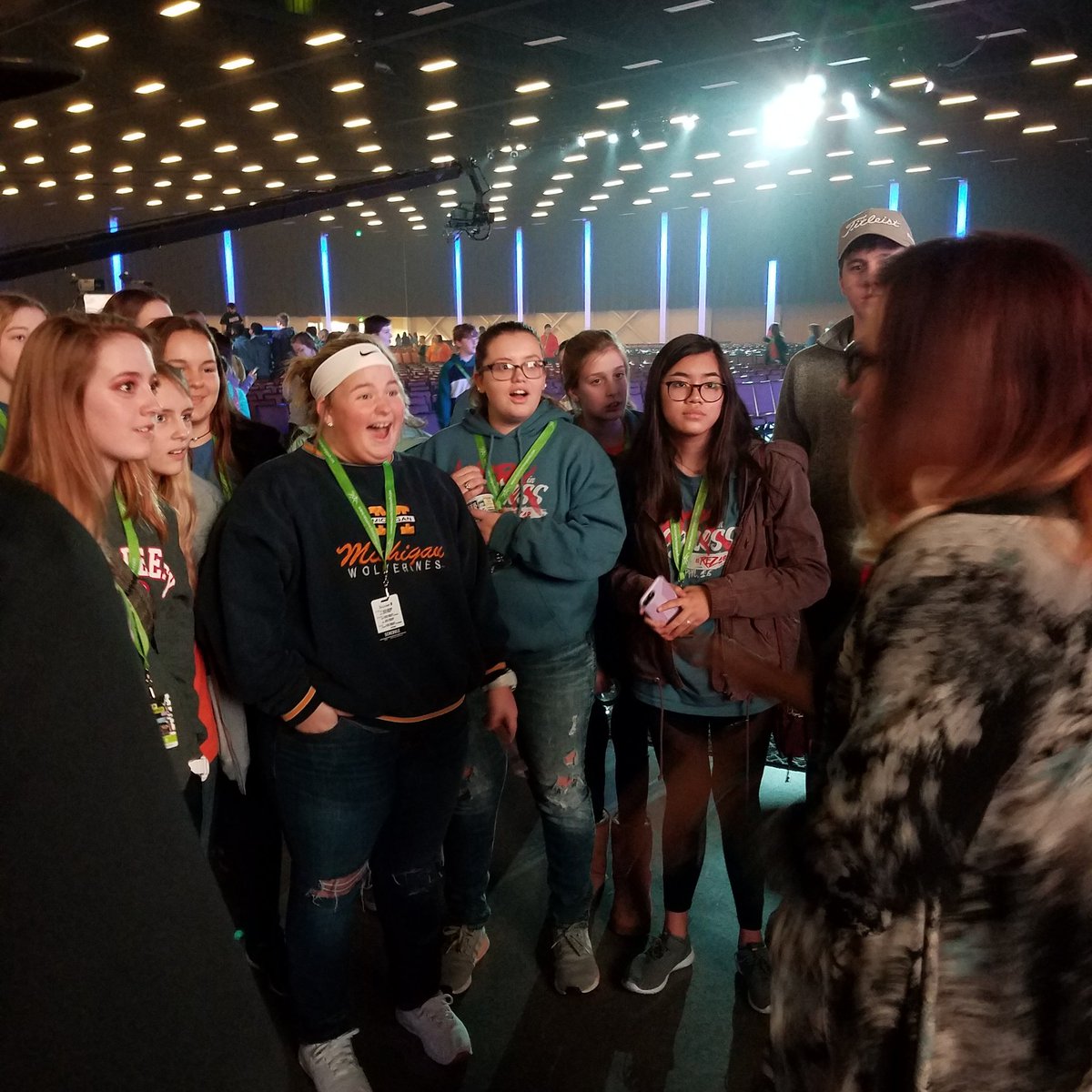 YouthMV's tweet photo. Meeting up w Rachel our speaker at #REZ18 https://t.co/UJ9lNYGRjU