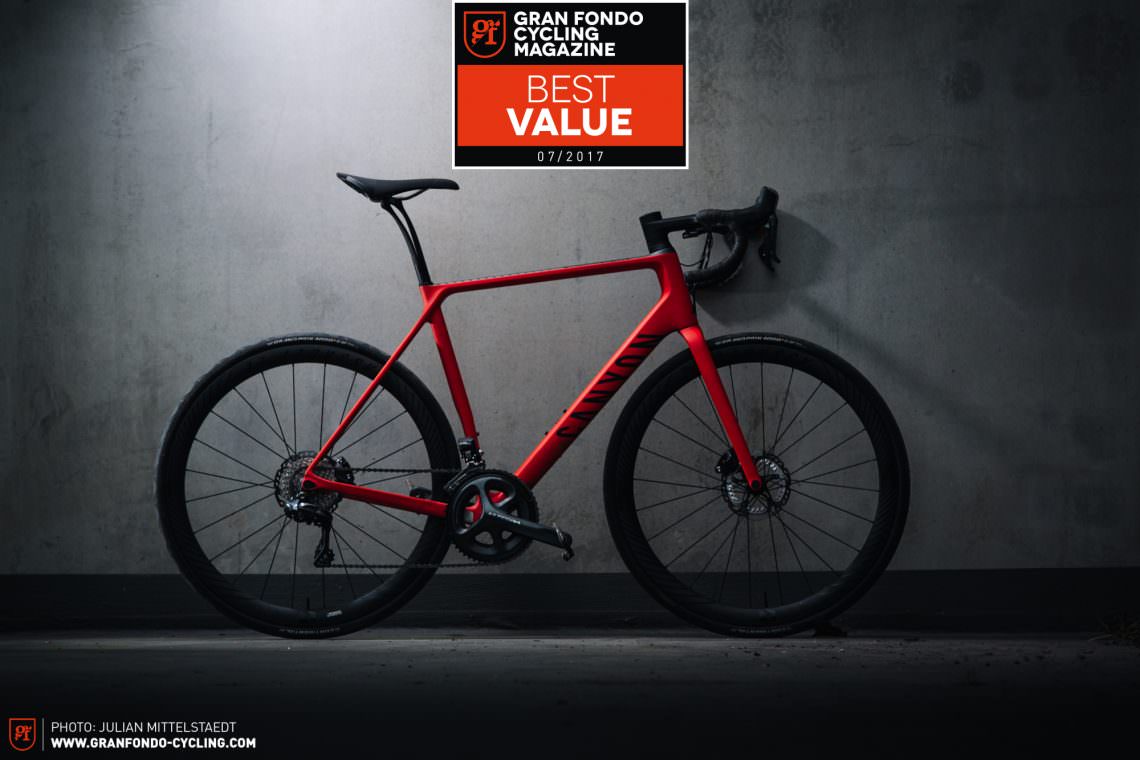 canyon_bikes's tweet photo. The #CanyonEndurace CF SLX Disc 8.0 Di2 is one of the most sought after bikes and won @granfondomag's endurance bike group test last year. Find out how it scored against the competition &amp; how it performs on the harsh Belgian pavé. https://t.co/wNuEBKKMrq | https://t.co/iQzlHsLRDC https://t.co/BRN3cd9xcR