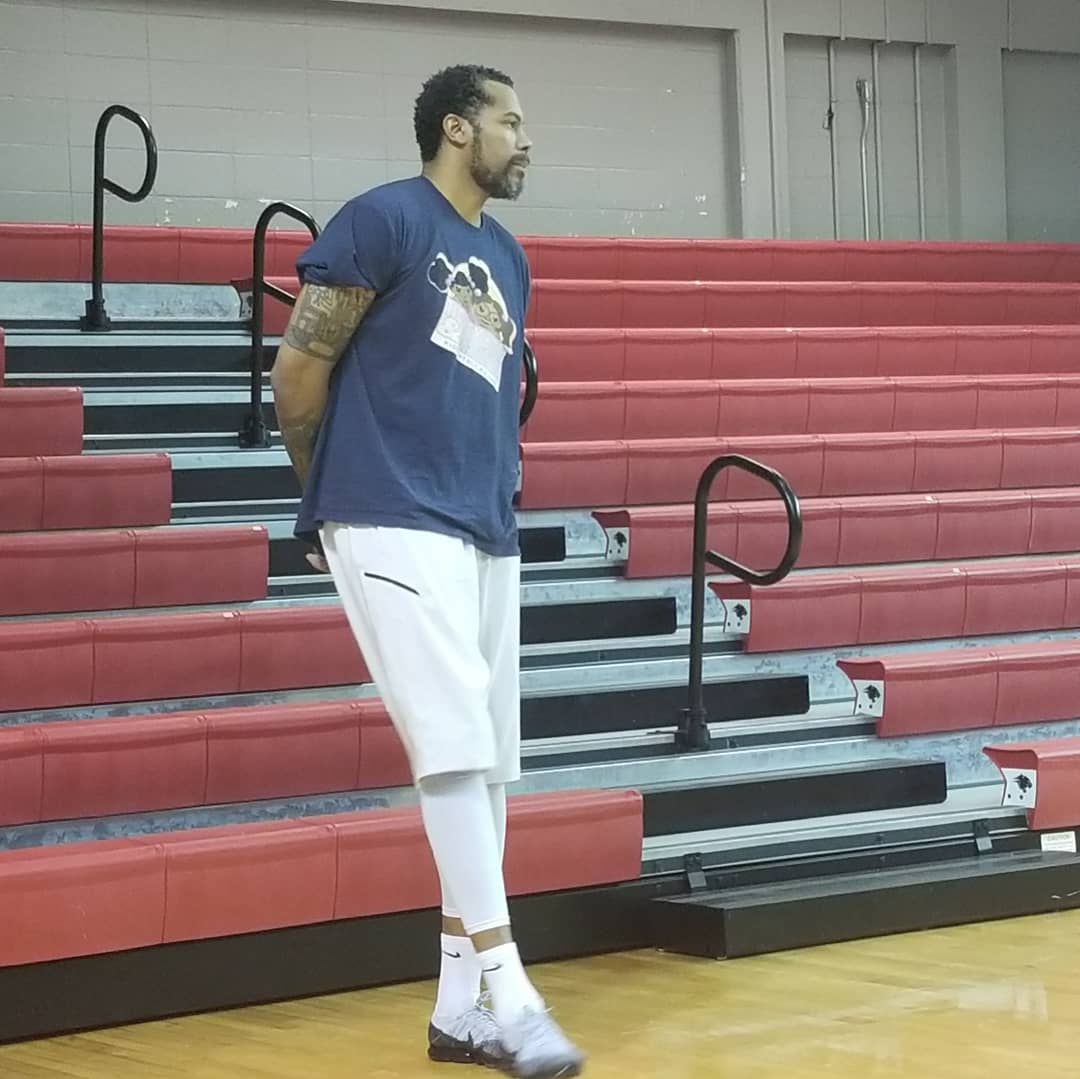 CAU's tweet photo. .@CAU_MBasketball players - especially big men - are getting a little helpful advice today from former @NBA star Rasheed Wallace, who played for Darrell Walker when Walker was a coach for the @DetroitPistons &amp; @nyknicks @CAU @TheSIAC @thecaupanther @HBCUGameday @AnthonyAmeyWSB https://t.co/ZInVfnuHXt