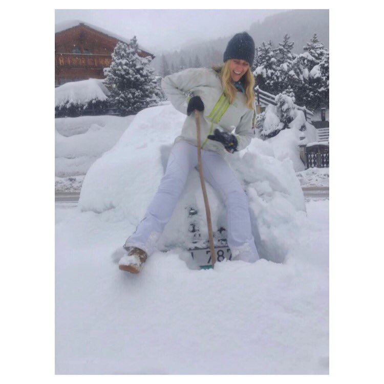 Note to self - don't leave your car outside when the biggest snowfall in years hits the Alps ☃️