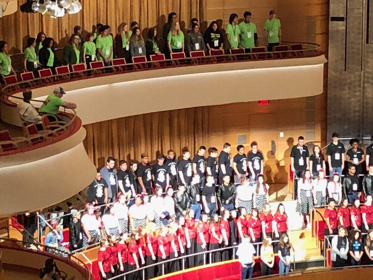 KristiAdams146's tweet image. And so ends an absolutely incredible weekend. Last evening&apos;s grand finale was something I&apos;ve never experienced before in my entire life. This was a beautiful weekend and I can&apos;t thank Barbershop Harmony Society enough for the opportunity. #calidude #doitforcali @NHS_Chorus