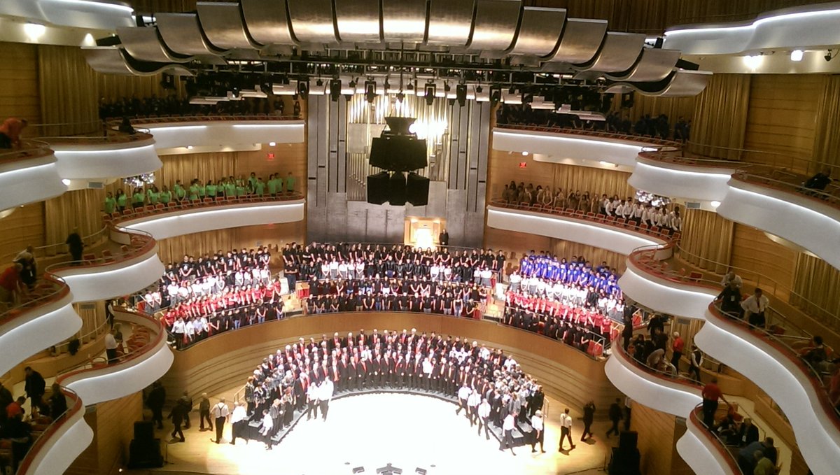 KristiAdams146's tweet image. And so ends an absolutely incredible weekend. Last evening&apos;s grand finale was something I&apos;ve never experienced before in my entire life. This was a beautiful weekend and I can&apos;t thank Barbershop Harmony Society enough for the opportunity. #calidude #doitforcali @NHS_Chorus