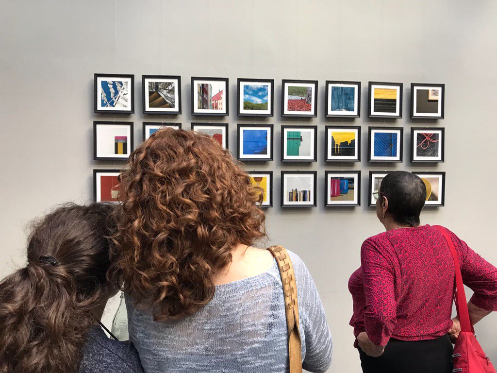 Hoy <a href="/pelodefanta/">Natalia Garces</a> nos ha dejado de piedra con su propuesta artística. Es brillante. Tanto con tan poco.