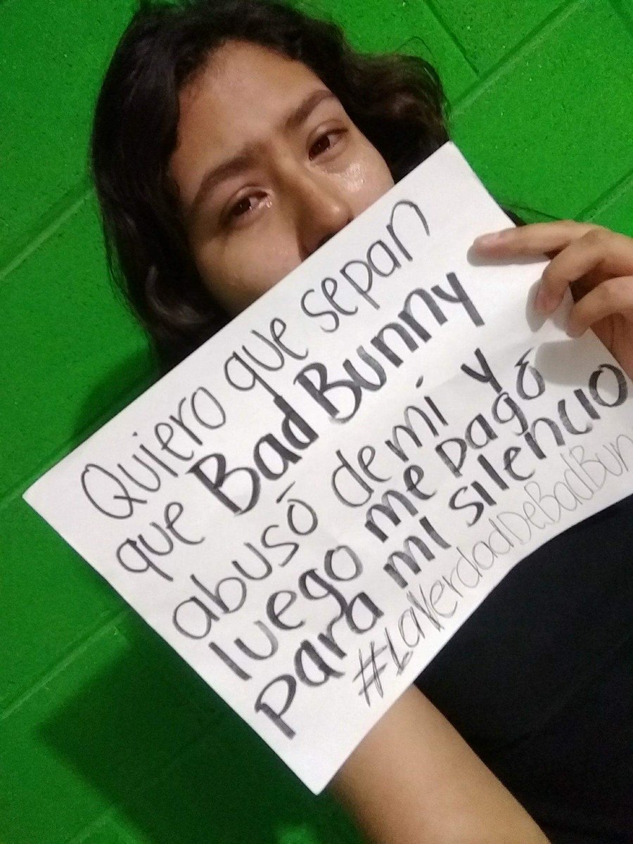 CrugerEver's tweet photo. Que asco de persona eres @badbunnyPR 
#LaVerdadDeBadBunny https://t.co/FaSn5dBmyZ