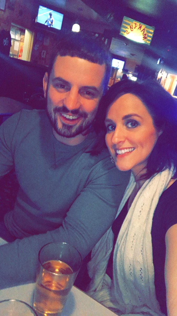 wader_2005's tweet photo. @cmley3 #bff #karatebody https://t.co/4GCSPQkHsA