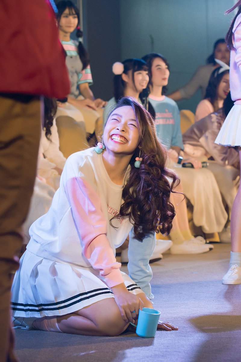 MakeYourDreamP's tweet photo. พี่ MC พอจะมีเหรียญซักเหรียญไหมค่ะ 5555
#Sweat16 
@Music_Sweat16 https://t.co/zGKRjXcAa2