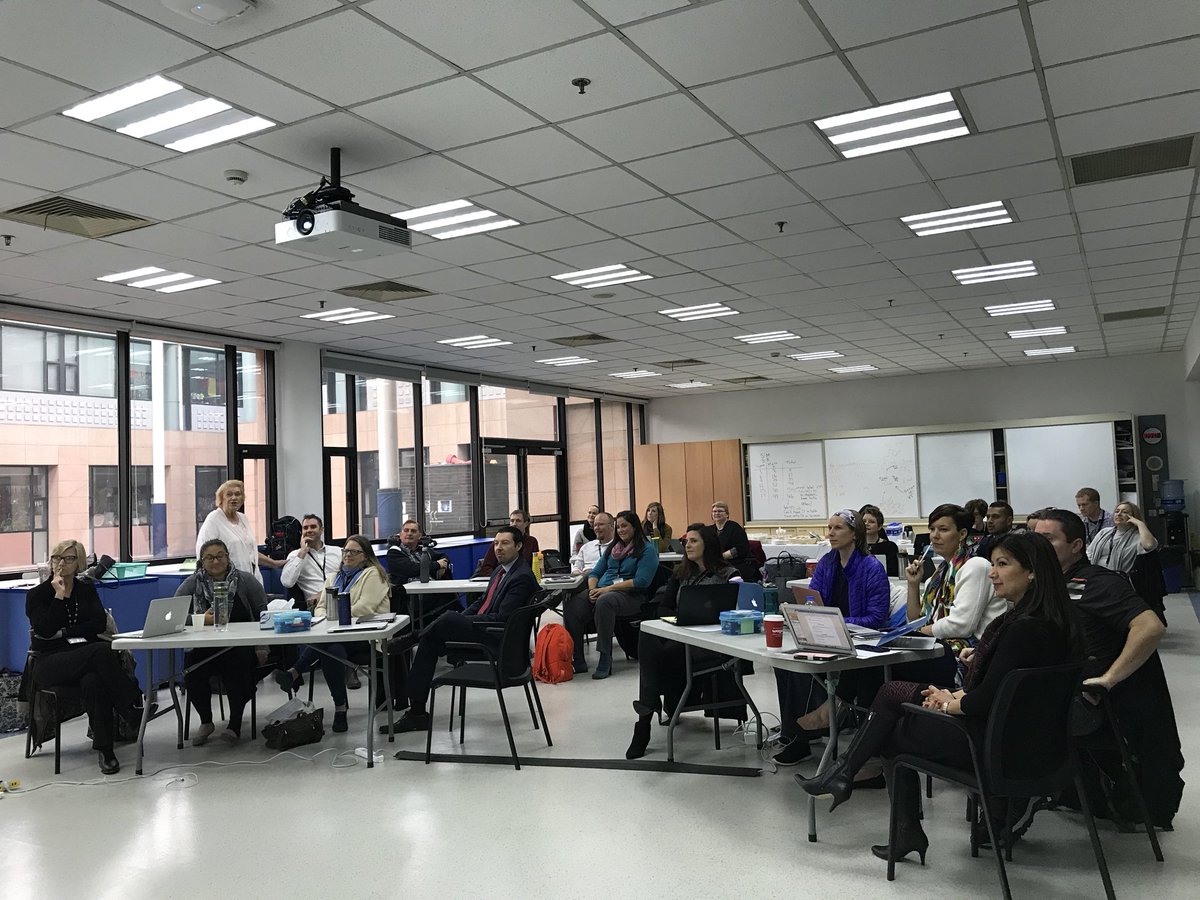 Fay Leong 梁 小 斐 tweet media