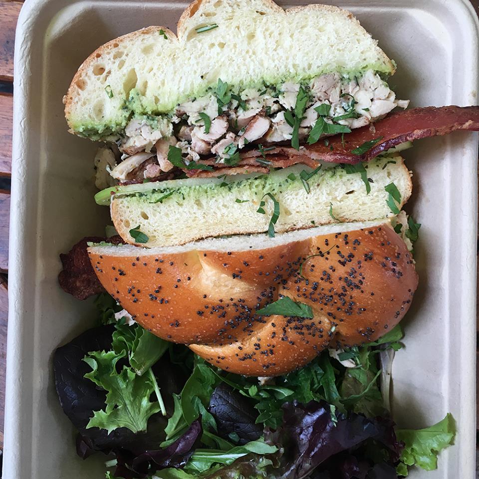 boxedfoodsco's tweet photo. Thinking about tomorrow's lunchtime #eats? Here's something to think about! #SFeats #FiDiSF https://t.co/Smxt0u8tq1