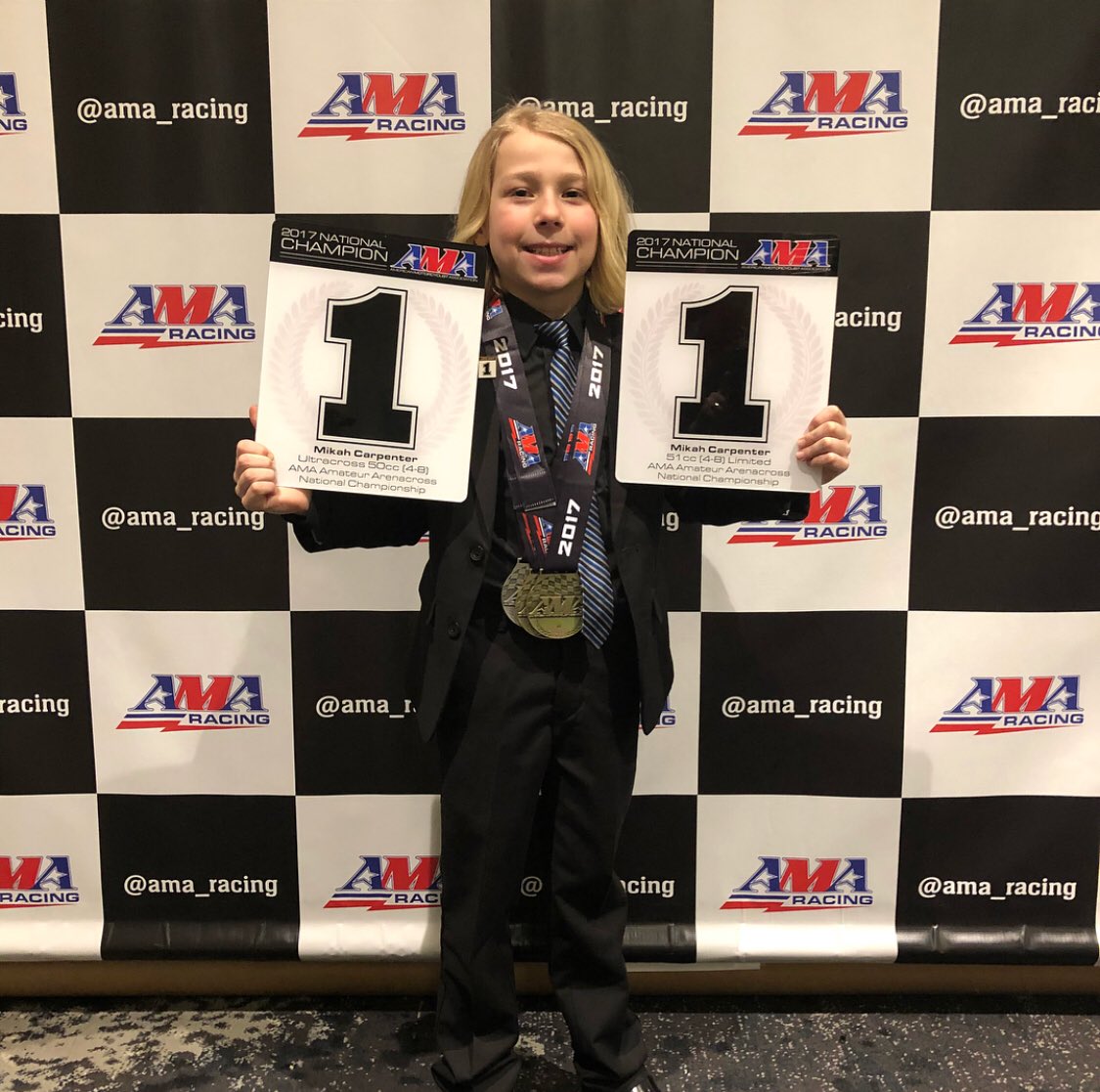 Congrats @MikahCarpenter710
on those 1️⃣ plates. You deserve em and excited to see you take more. 📸 @ShiftOnePhoto #ProTaper #Future #Youth