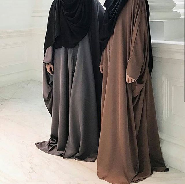 emirates dressing abaya