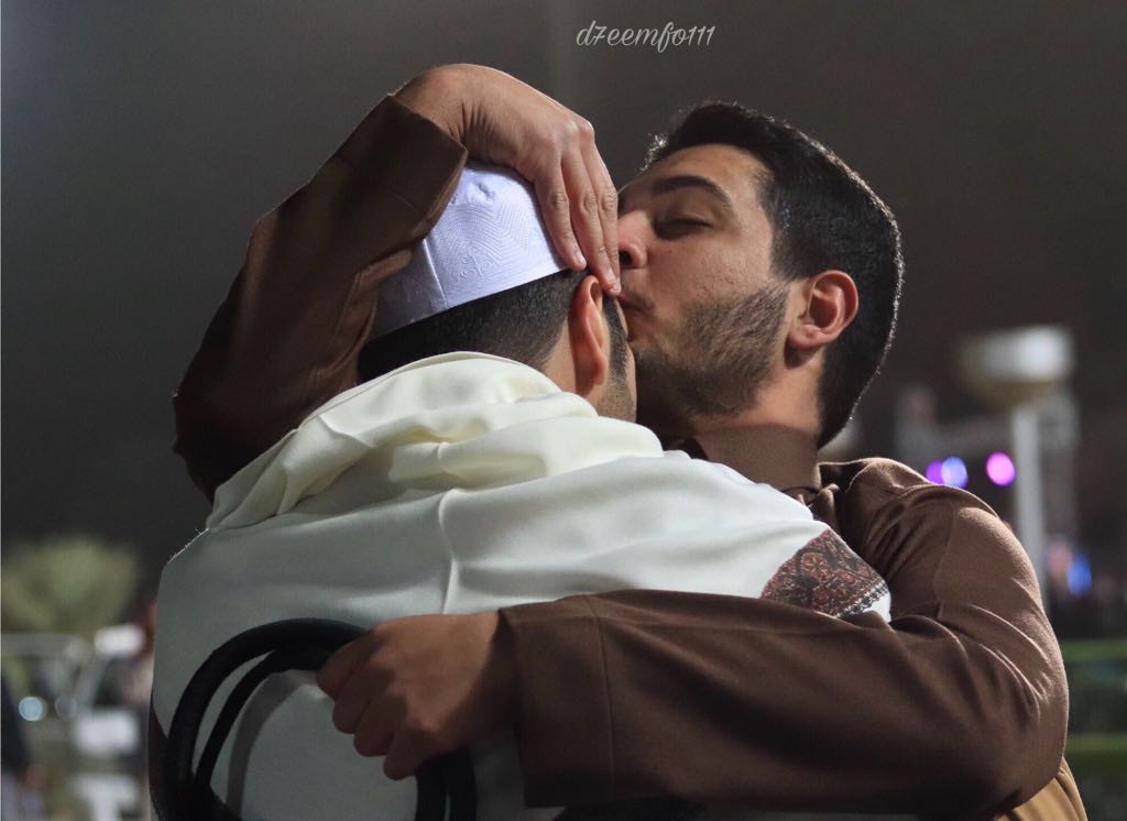 c_alsuliman's tweet photo. عليك ياللي كل ماخاطري سج .. 
محدن يسلي خآطرري غير طرياه ..

💙 السماوي 💙 https://t.co/S0aJOWmu33