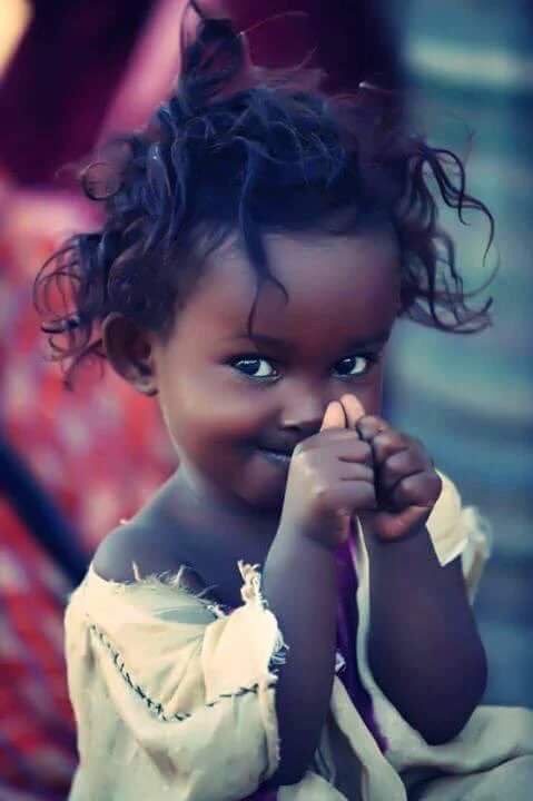 لا تبتئس ان صادفك زارع اليأس، فهناك في الطرف الاخر من يغرس الامل..خذ قرارك، عدل مسارك.