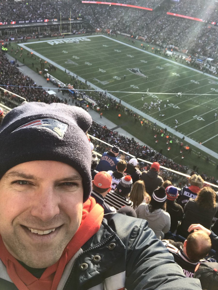 ScottGallon's tweet photo. Pats vs Jags!
AFC championship!!
Let’s gooooo!! https://t.co/yPfXqQDLCO
