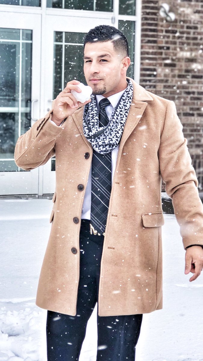 RyanStream23's tweet photo. You have to love Sunday! .
.
.
.
#ryanstream #SundayMorning #love #menfashion #muscle #fitness #motivationalspeaker #musician #Veterans #PIANOMAN #LDS https://t.co/v0bew4uWdz