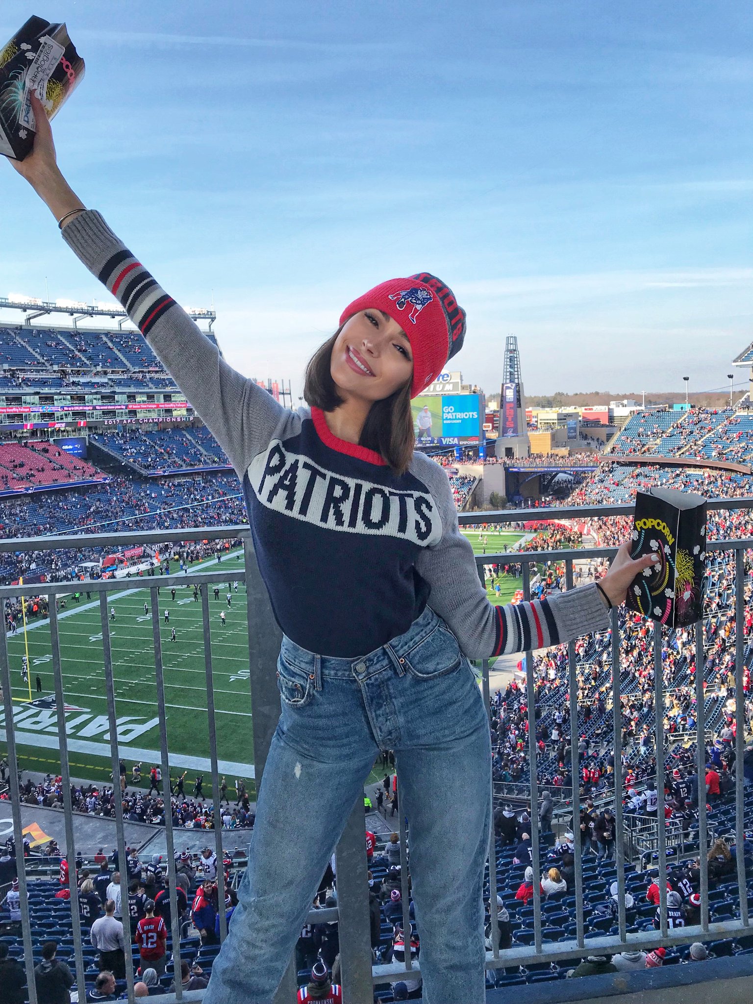 Olivia Culpo on Twitter: "IT'S GAME DAY!! GO @Patriots!!!!!!…
