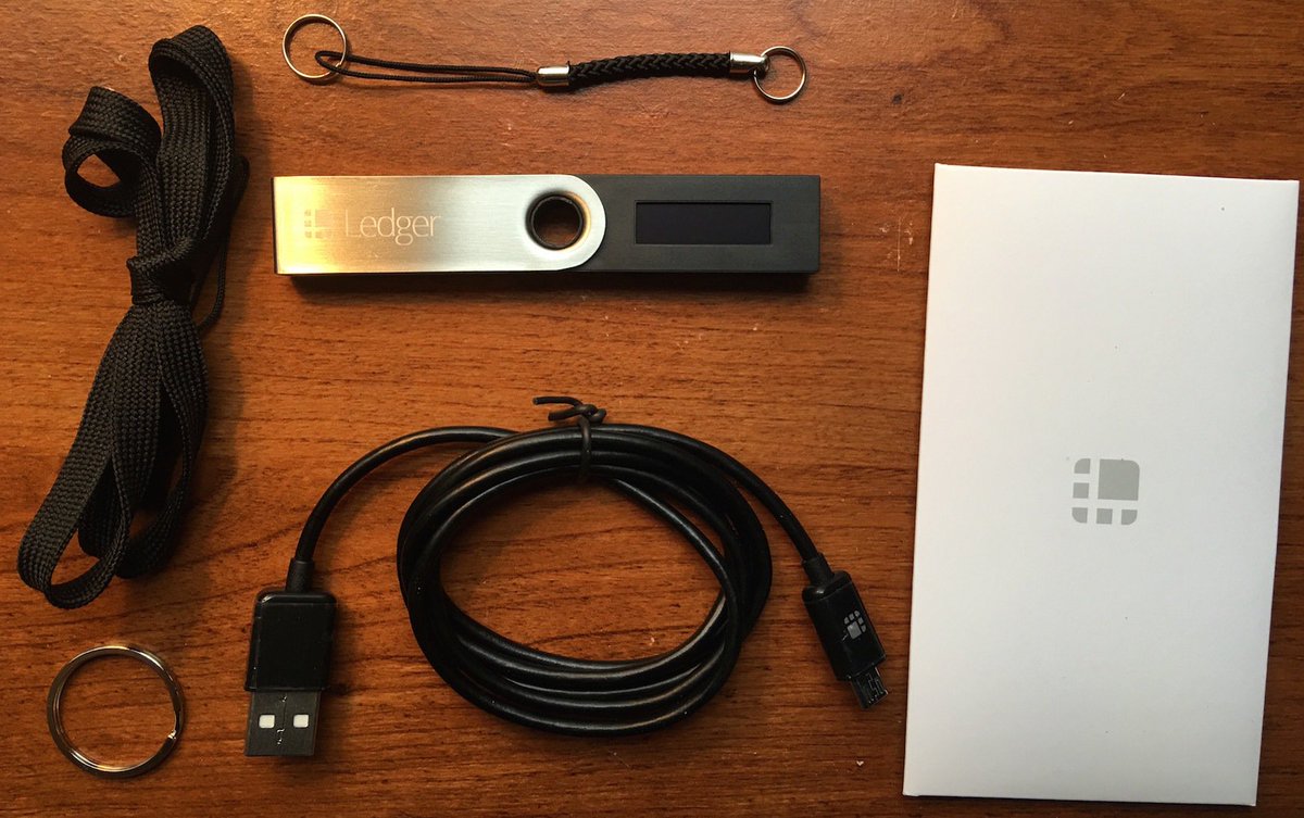 Hardware_Wallet's tweet photo. #LedgerNanoS is a #bitcoin, #Ethereum and #Altcoins #HardwareWallet, based on robust safety features for storing #cryptographic assets and securing digital payments. It connects to any computer (USB) and embeds a secure OLED display to double-check and...  https://t.co/YzfFznSOlh https://t.co/LfQcPLDxLY