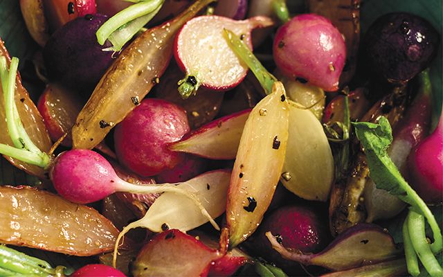 LT_Academy's tweet photo. Learn How to Eat More Veggies by @ExperienceLife. How do you ensure you eat enough veggies?
 https://t.co/gfB8EocgtO https://t.co/lPWAtiVPBe