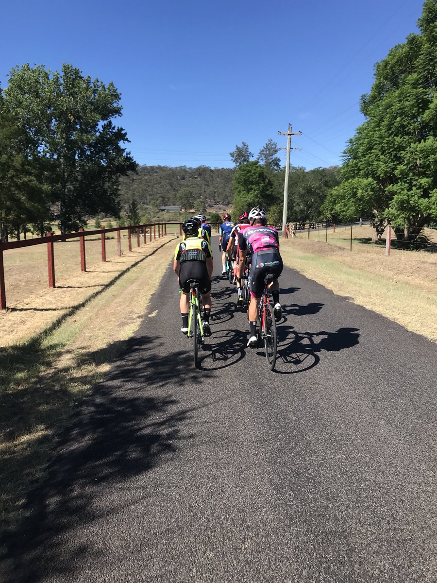 EliteNscc's tweet photo. 2018 is getting underway &amp; we are ready for another year of #dogsquad training &amp; racing. A solid training day in the heat☀️☀️ yesterday- hardening up for the year ahead💪💪! #dogsquad @NorthernSydCC Thx @MNDMTTRScoach #coaching https://t.co/sAjkTIw6dv