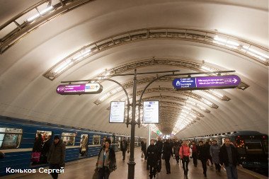 Метро садовая санкт петербург. Станция метро Садовая Санкт-Петербург. Спасская станция метро ветки. Станция метро Садовая.