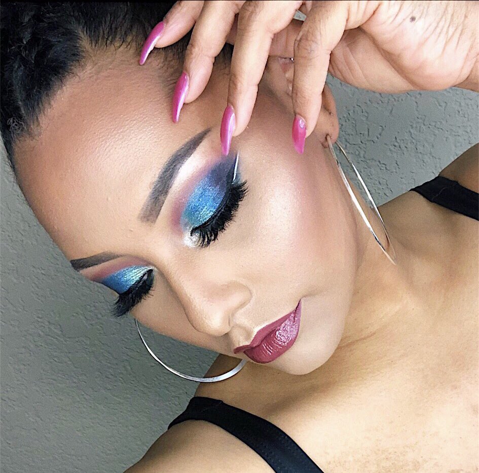 glambytee's tweet photo. 🦋 https://t.co/GrznPuwoTE
