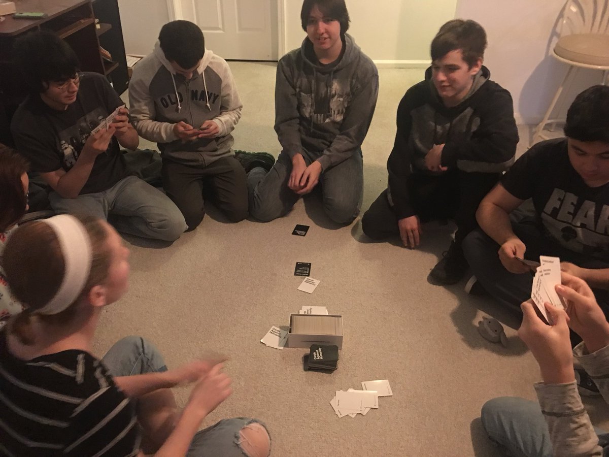 FRC1791's tweet photo. Week 2 was a lot of hard work but was also a lot of fun! Our Kit of Parts arrived and we had a team dinner party. Looking forward to week 3! https://t.co/Q29QnQAUlk
