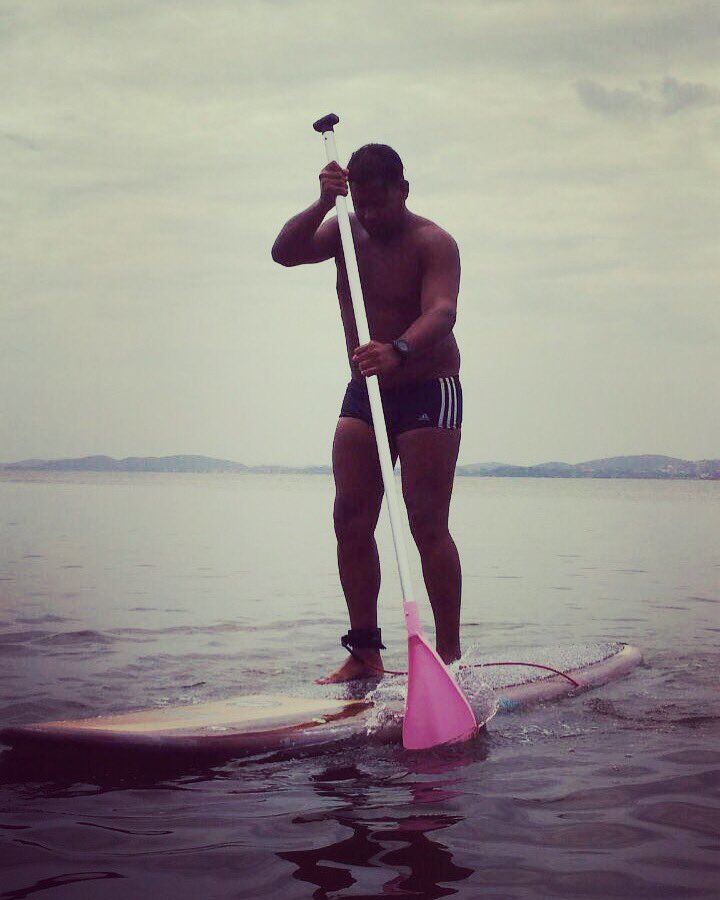 lleocoelholc's tweet photo. Uma mistura de lazer com qualidade de vida .#standup #radicalizando #rio40º 🏄🏾♂️🌊🏖🍃 https://t.co/yzdeRGDjEq