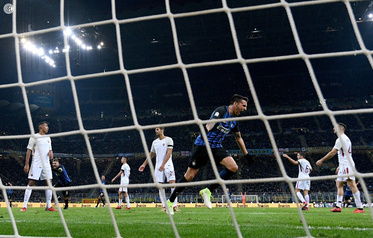 Inter's tweet photo. #InterRoma 1-1, leggi il match report della sfida del Meazza 🏟️

👉 https://t.co/rZ8yThPCg2 #FCIM https://t.co/TT80mLA9xV