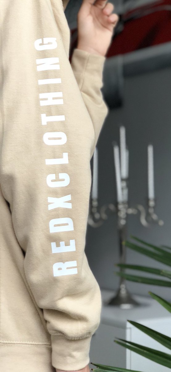 Redtenusa tweet picture