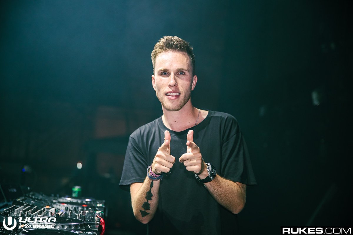 .<a href="/nickyromero/">Nicky Romero</a> x <a href="/florianpicasso/">Florian Picasso</a>'s awesome collaboration gets a dance floor ready remix pack! | Listen: youredm.com/2018/01/20/nic… | Photo: <a href="/rukes/">rukes</a>