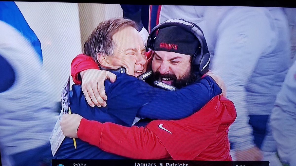 r3dfiv3's tweet photo. The closest you'll get to seeing Bill Belichick smile. Replay shows it was at least partially the mic. #pats #gopatriots #goat https://t.co/tgydsWCAXt