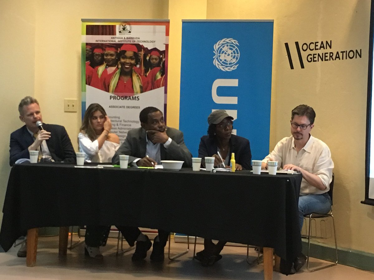 pegleggen's tweet photo. Only a few more pitches to go! The judging time. We have an amazing line up of judges #dadlihack #climatechange #diasterpreparedness #100DaysOfCode @theoceangen @UNOPS @FireTechCamp @GetPiTop https://t.co/rrmk5WgJoT