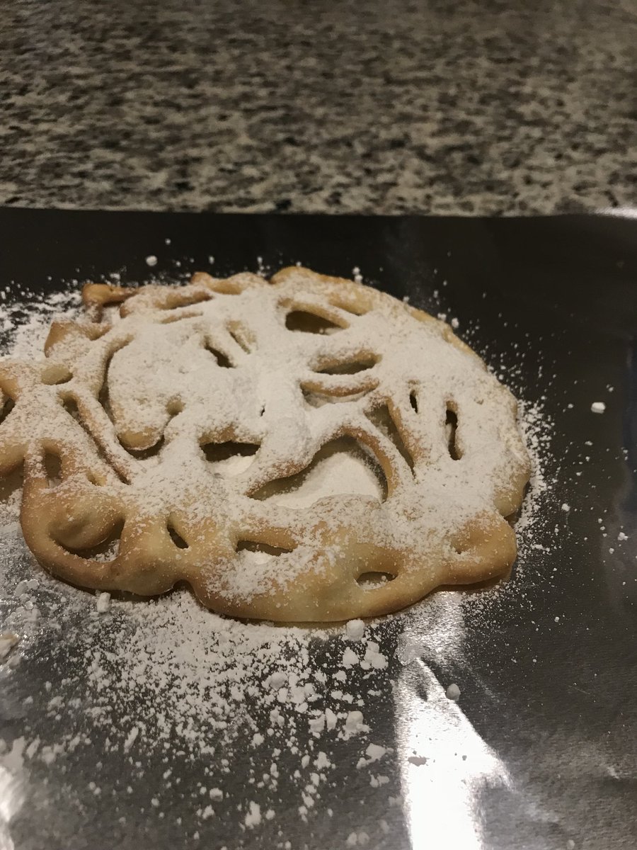 The_Raheel's tweet image. Air fryer funnel cake. @Jgoss1971