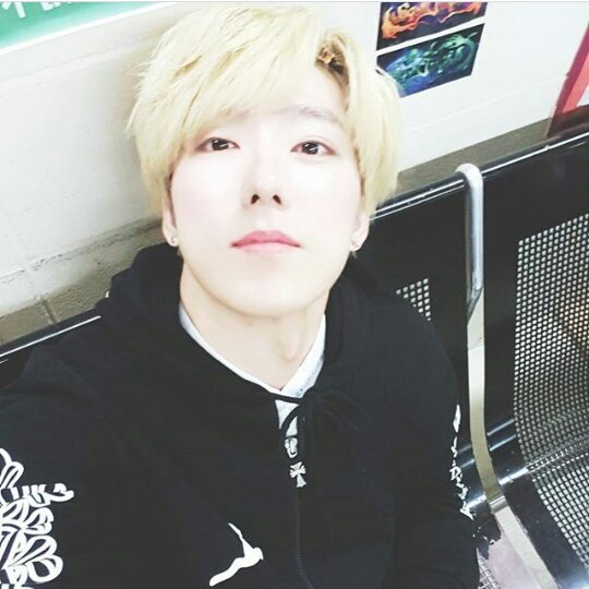 layoutxxz's tweet photo. mgun / MFECT *⋆ฺ࿐♡

rt se pegar/gostar!

#BrazilLovesMFECT #MeetTheMFect https://t.co/o1k4oJocDJ