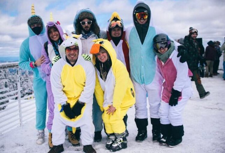 MinusZeroFest's tweet photo. Some very special #SundayFunday action is on the horizon this April. We can’t wait to celebrate with you all! #snowshredsound #minuszero2018 #minuszerofestival https://t.co/CuMwREvYKW