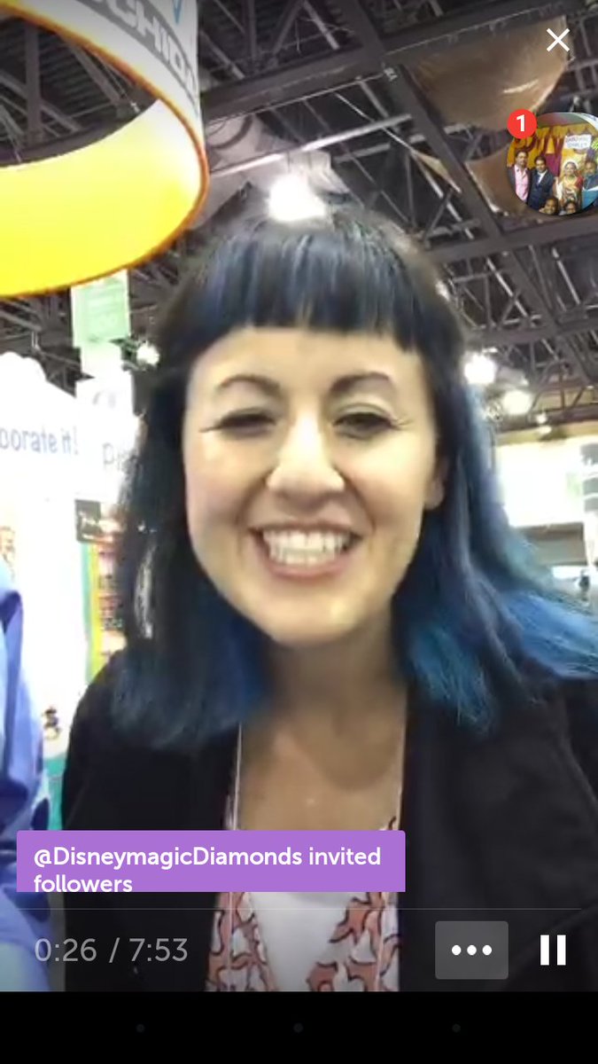 MEKOfoSHO's tweet photo. @ARKON_MOUNTS @TheCraftyCutie @ArkonVP. The face ya make when you know you won an #arkonmount !! @1984joyAnthony. Photobomb my screenshot on #fbmsngr lololol #creativation2018 https://t.co/add7kN7gdJ