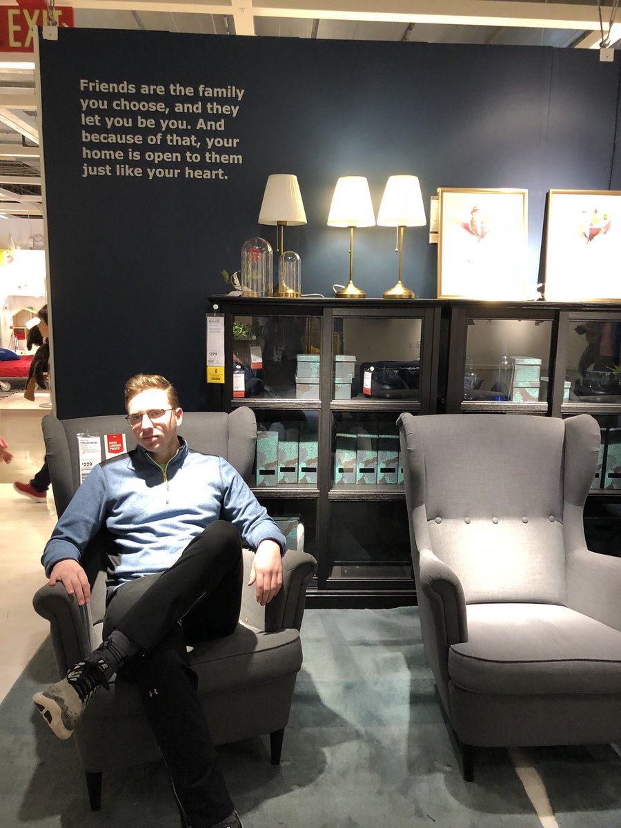 jackunlawful's tweet photo. 19, financially stable, hardworking, living in my own apartment, and on track to finish college. Don’t tell me anything is “impossible” https://t.co/eijowuL1fy