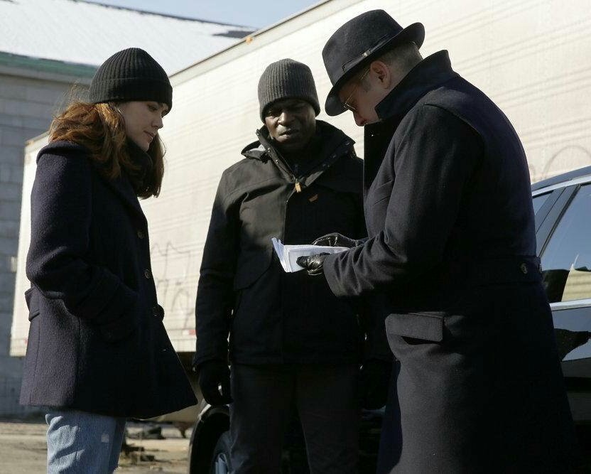 SpaderIsland's tweet photo. Dembe, Liz and Red in next episode of #TheBlacklist. Legendary team. 💪 https://t.co/wEqyLY0dLP