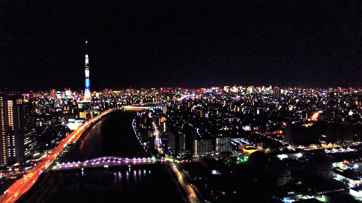 norioarai1980's tweet photo. 写真は東京下町をドローンを使い撮影した夜景です^ ^都会の夜景も綺麗ですね。
現在、クラウドファンディングチャレンジ中です！ 【世界初！ドローンと洋服の融合。"着る空撮"チャリティープロジェクトin熊本！】
https://t.co/YvqYfdiybn…
ご支援、拡散よろしくお願いします^ ^
#campfireチャレンジ https://t.co/uOtXK7jqgs