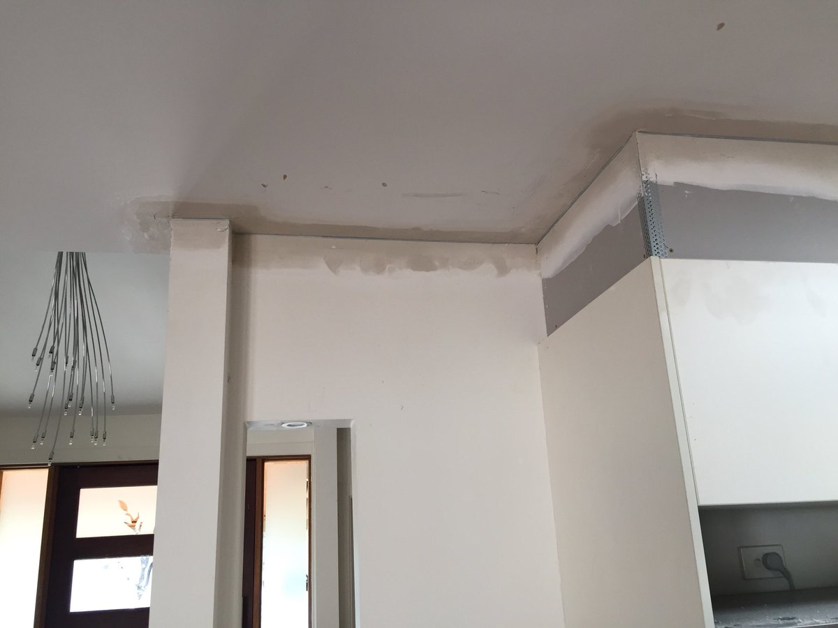 Clean Plaster On Twitter Cornice Out And Square Set In